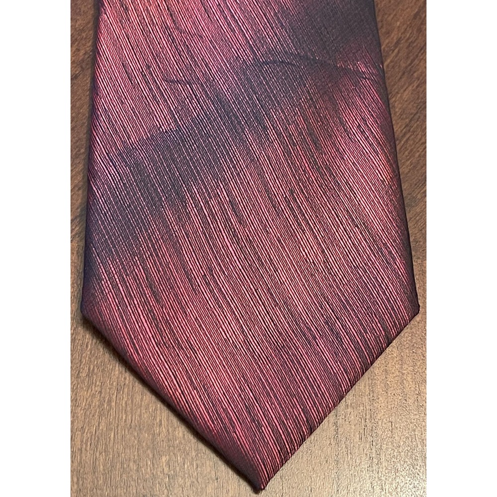 Architect Red Black Brody Sharkskin Solid Microfiber Screen Cleaner Men’s Tie